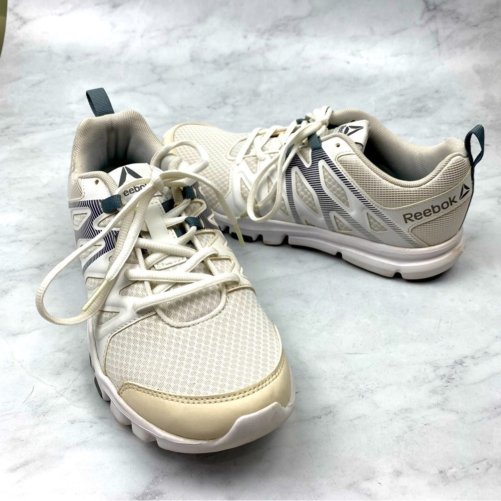 Reebok Full Lace Up Sporty Athletic Running Tennis Shoes Sneakers White Size 7.5